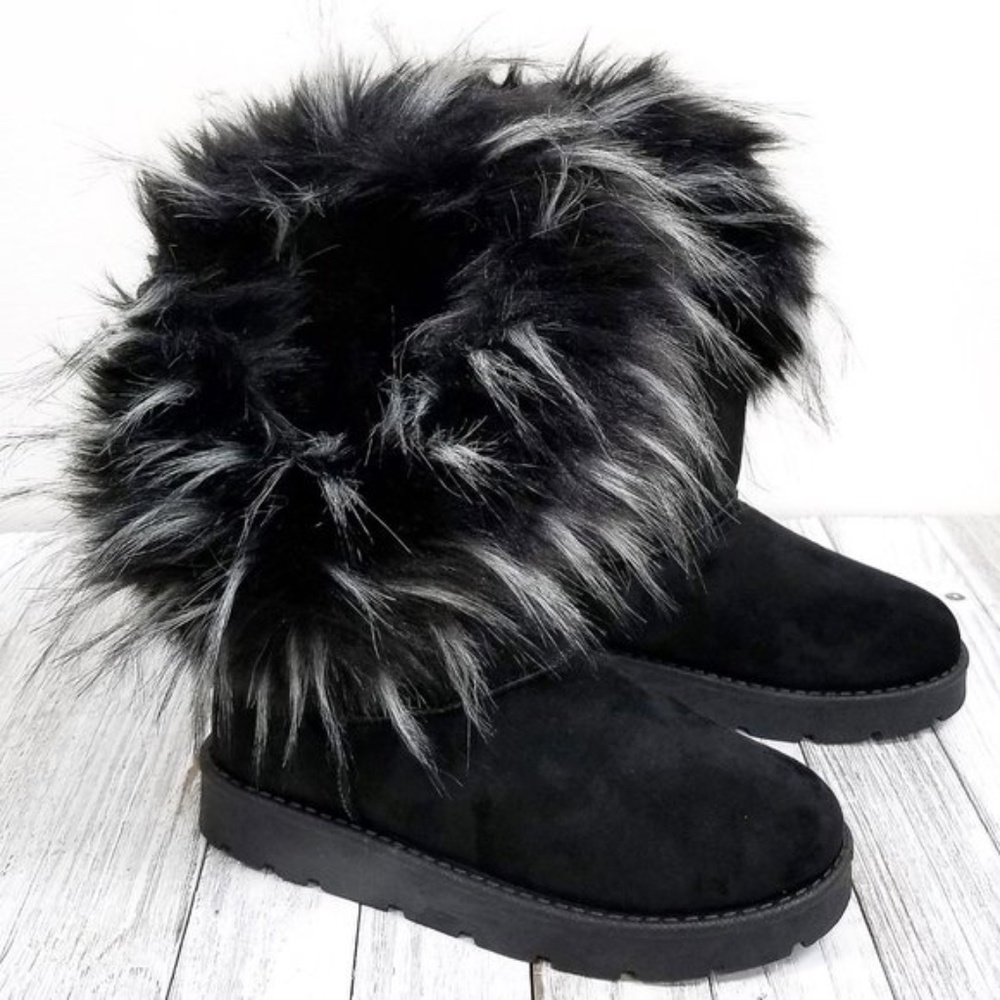 Asymmetrical Faux Fur Pull On Boots in Black - Picture 9 of 9
